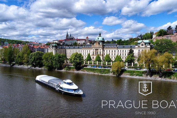 Prague Boats 2-hour Lunch Cruise - Cruise Reviews and Ratings