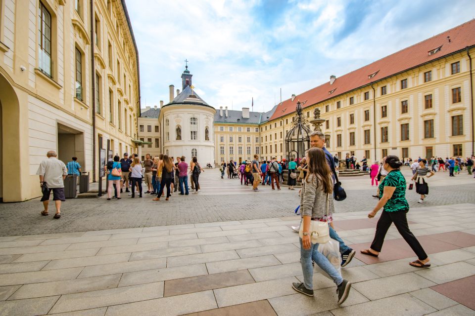 Prague Castle 2.5-Hour Tour Including Admission Ticket - Customer Reviews and Ratings