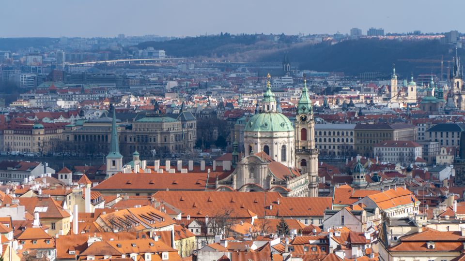 Prague: Castle Grounds & Highlights Walking Tour Small-Group - Experience and Tour Features