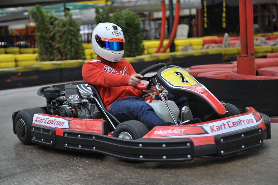 Prague: Go-Kart Racing Experience - Safety and Intoxication Policy