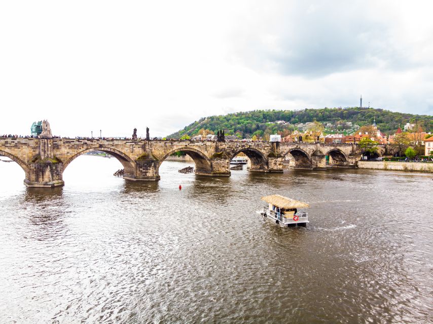 Prague: Party Tiki Boat Sightseeing Cruise With Drinks - Accessibility Considerations