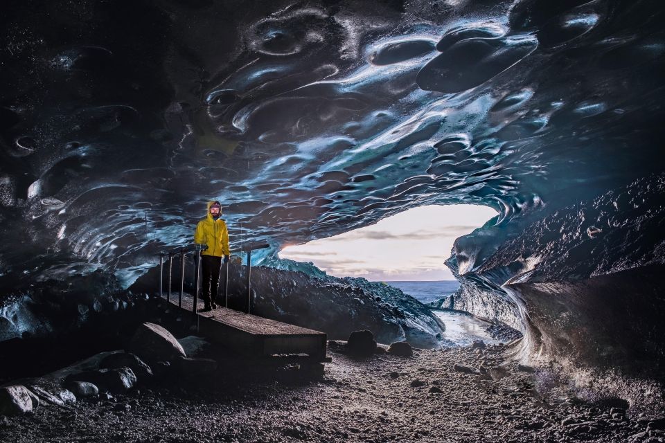 Premium Blue Ice Cave Tour - Hot Soup & Hot Drink Incl. - Booking and Cancellation