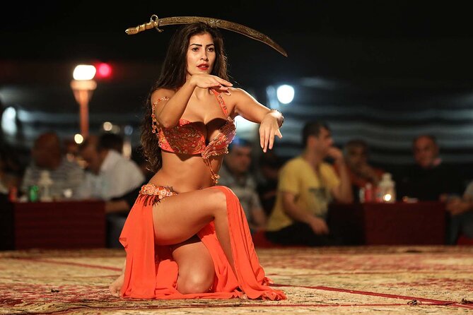 Premium Dubai Evening Red Dune Safari With BBQ Dinner - Tanoura and Khaliji Dance