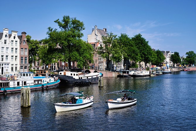 Private 1-hour Amsterdam Canal Tour - Duration and Group Size