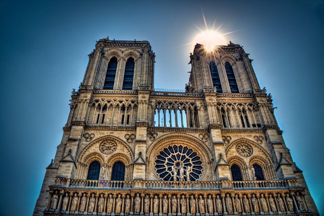 Private 3 Hour Historical Walking Tour in Paris Medieval - Stained Glass of Sainte-Chapelle