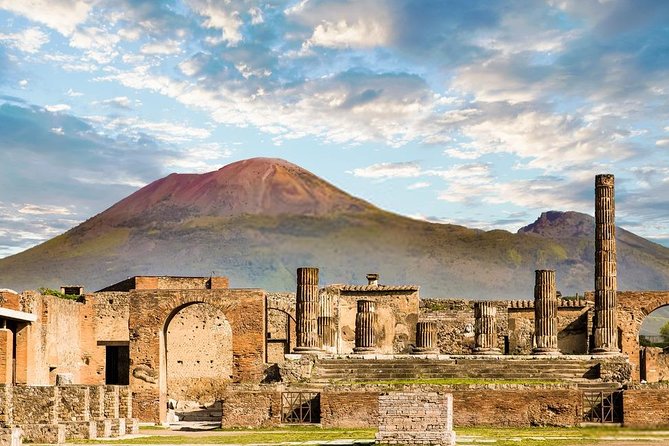 Private Day Trip From Rome to Pompeii and Amalfi Coast - Exploring Pompeii