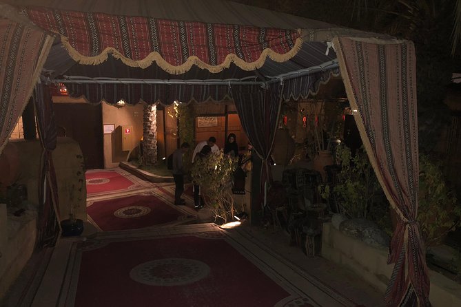 Private Desert Safari With Royal Dinner - Desert Safari Experience