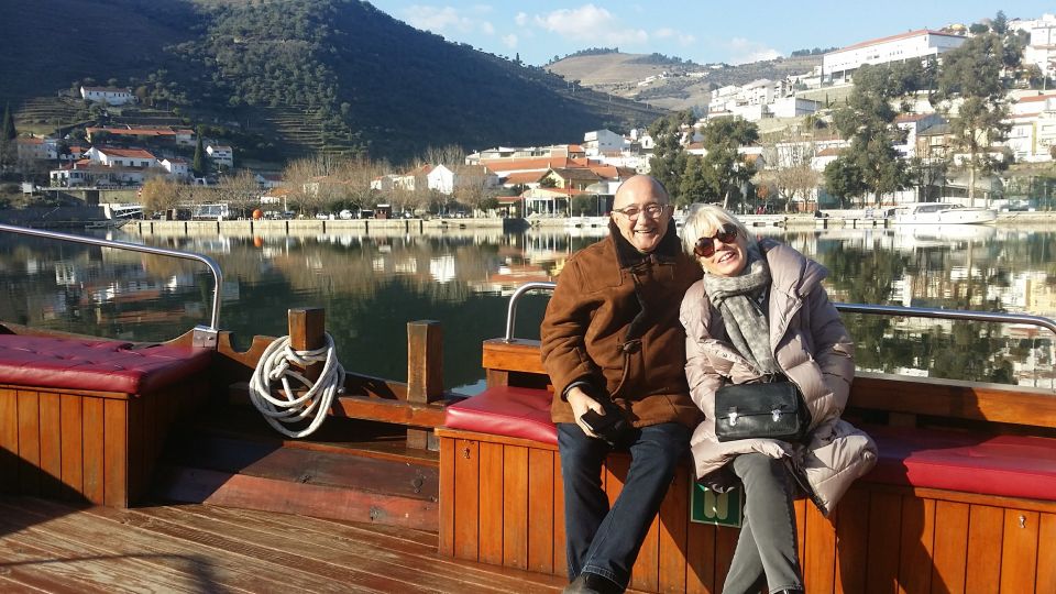 Private Douro Valley Tour:Visits,Tastings,Boat and Lunch 5* - Exclusive 5-star Lunch