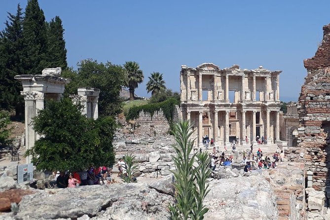 Private Ephesus and Sirince Villagetour From Kusadasi - Knowledgeable Local Guide