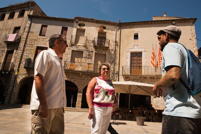 Private Full Day Trip to Medieval Villages of Catalonia + Lunch Front of a Lake - Savor Catalan Cuisine Lakeside Lunch