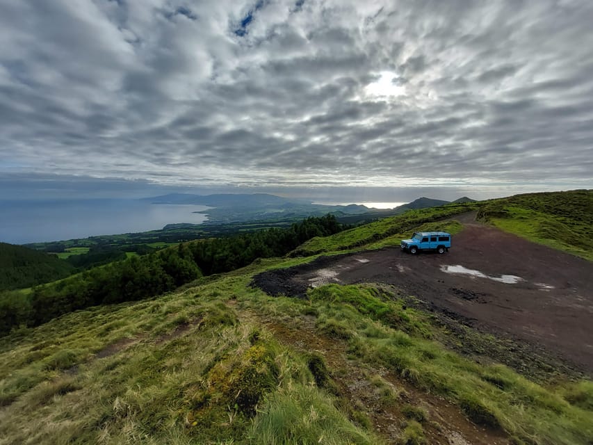 Private Half Day 4X4 Tour to Sete Cidades 1-4 People - Meeting Point