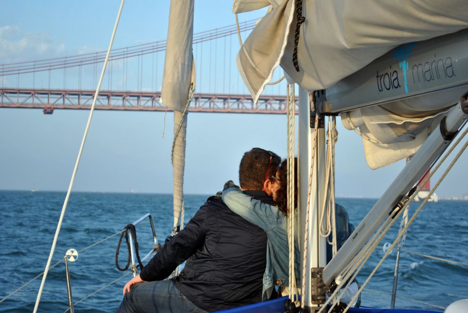 Private Romantic Cruise With Sparkling Wine- 2-Hour- Lisbon - Availability and Booking