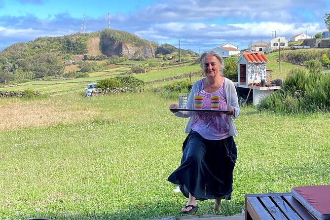 Private Small-Group Weaving Activity in Terceira Island - Ancient Weaving Techniques