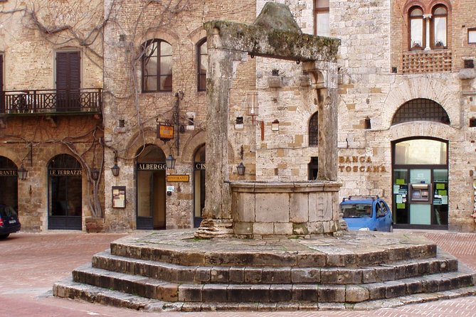 Private Tour in San Gimignano - Meeting Point and End Point