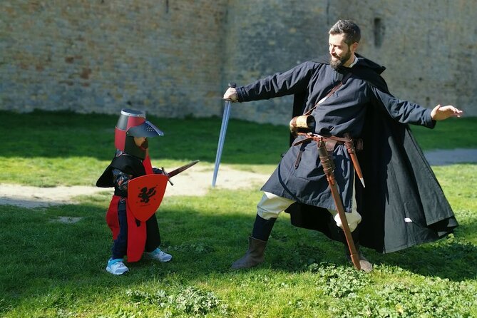 Private Tour With a Knight - Exploring Carcassonnes Fortifications