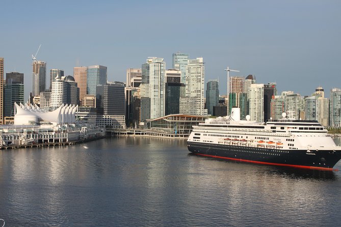 Private Transfer, Vancouver, BC to Vancouver Cruise Ship Terminal, VIP SUV - Passenger Capacity