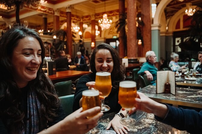 Pubs, Pints & History: Beer & Whiskey Dublin Walking Tour - Dublins Vibrant Pub Culture