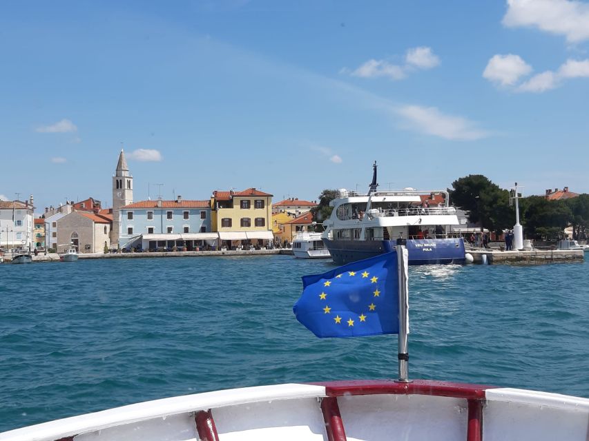 Pula: Harbor Cruise With Unlimited Drinks - Refreshment Offerings