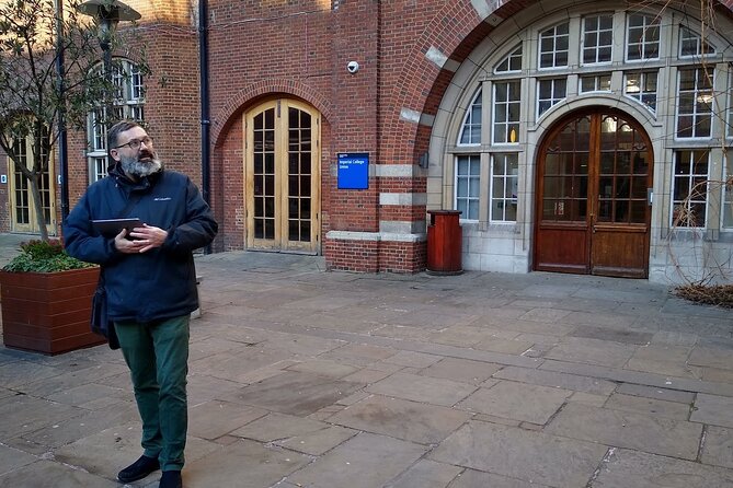 Queen Highlights Walking Tour of London - Freddie Mercury Landmarks