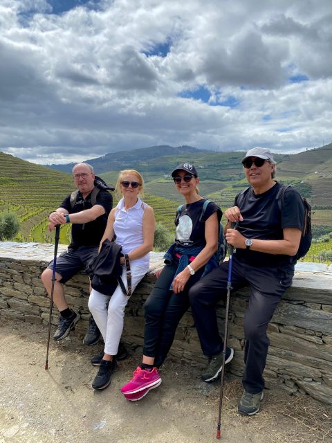 Quinta Do Vallado: Walking With Full Lunch and Wine Tasting - Exclusive and Unforgettable Experience