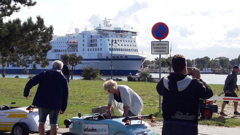 Rostock: Hot Rod Sightseeing Tour to Warnemünde - Safety and Restrictions