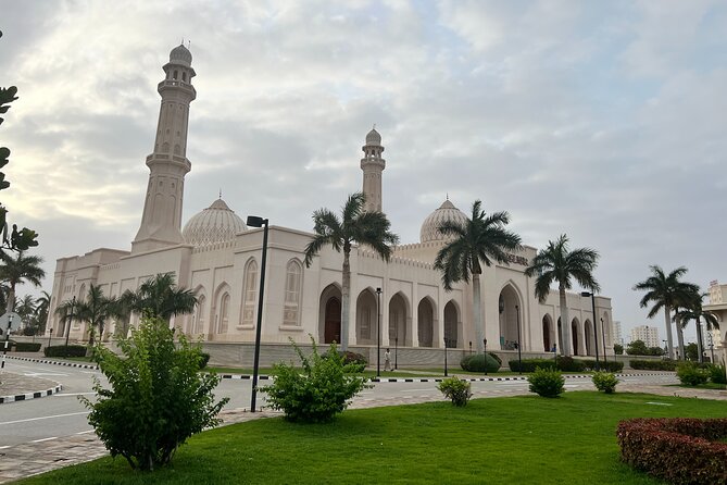 Salalah City Tour: Nature, Culture, History, Food, Shopping - Additional Tour Highlights