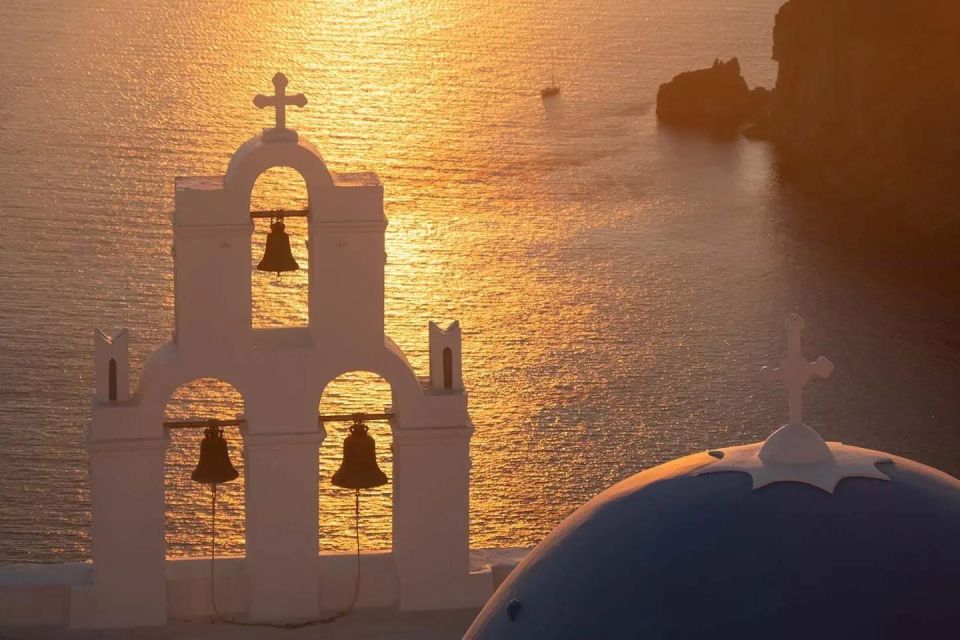 Santorini Private Tour - Full Day Private Odyssey - Explore Oia Village