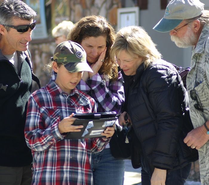 Seattle Urban Adventure Quest Team Scavenger Hunt - Exploring Seattles Historic Landmarks