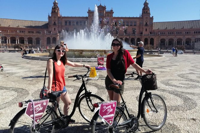 Sevilla Monumental Bike Tour With a Local Guide - Tour Reviews