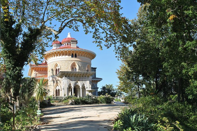 Sintra and Cascais Private Sightseeing Tour - Visiting Cabo Da Roca