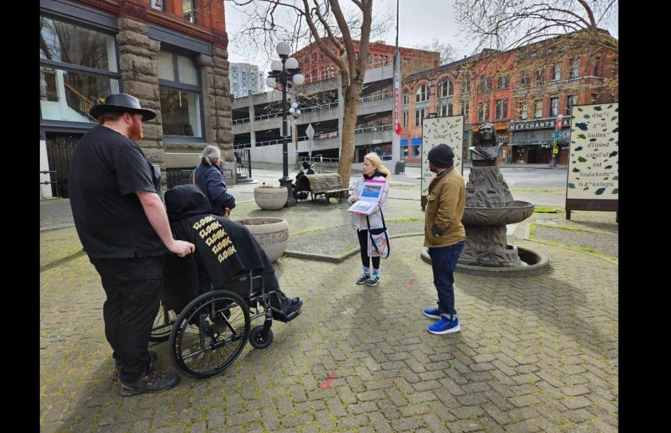 Six Women - A Historical Walking Tour - Gay Icon