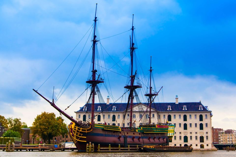 Skip-the-line National Maritime Museum and Old Town Tour - Accessibility and Additional Services