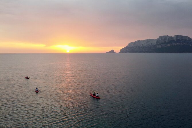 Small Group Sunrise Kayak Tour With Snorkeling and Coffee - Snorkeling and Kayaking