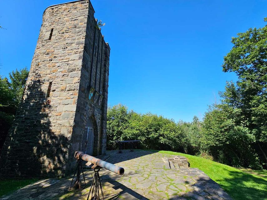 Solingen Burg/Castle Audio Rally by P.I. Sir Peter Morgan - Discovering Unterburg and Oberburg