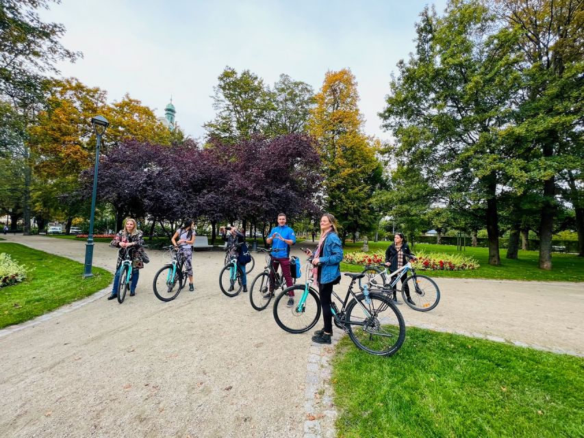 Sopot: 3-Hour Guided Bike Tour - Guided Tour Experience