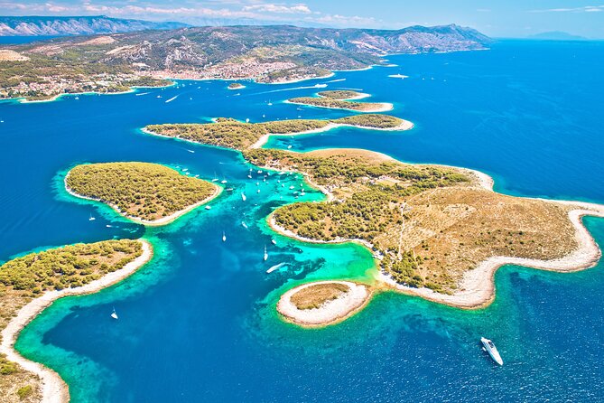 Split: Blue Lagoon, Hvar & 5 Islands Small Group Tour With Lunch - Safety and Accessibility