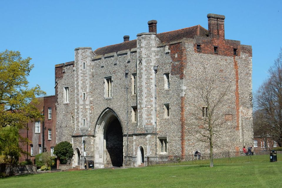 St Albans: Self-Guided Heritage Walks and Treasure Hunt - Availability and Booking