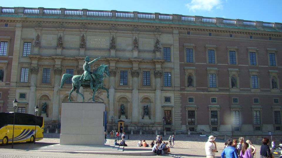 Stockholm: A Beauty On The Water - Old Town Walk & Boat Trip - Djurgården Island: A Nature Escape