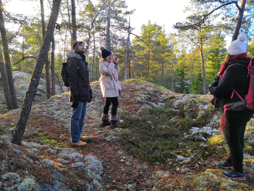 Stockholm: Winter Nature Hike With Campfire Lunch - Meeting at Hammarbyshöjden Metro Station