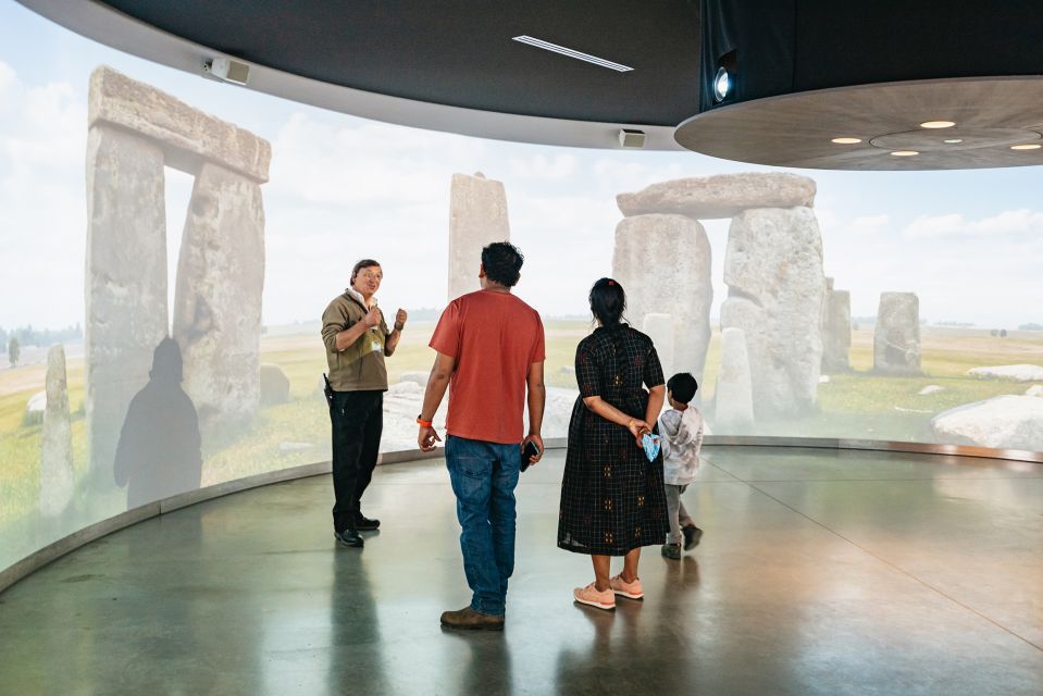 Stonehenge Admission Ticket - Reaching Stonehenge by Train