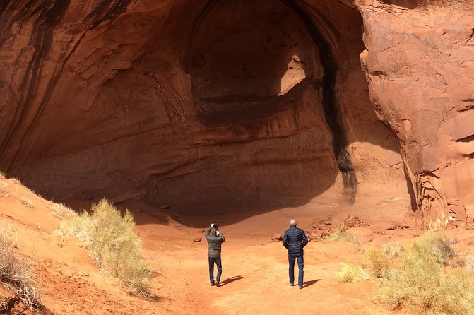 Sunset Tour of Monument Valley - Respecting Diné Culture