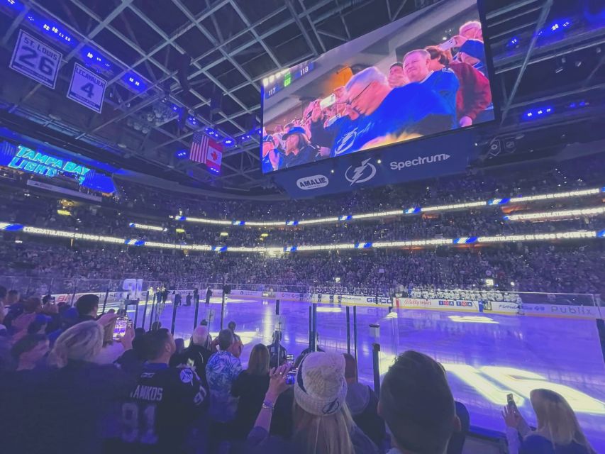 Tampa: Tampa Bay Lightning Ice Hockey Game Ticket - Arrival and Entry