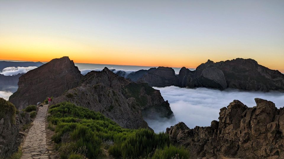 The Fabulous Pico Do Arieiro in 4h: Immersive Experience - Levada Dos Balcões