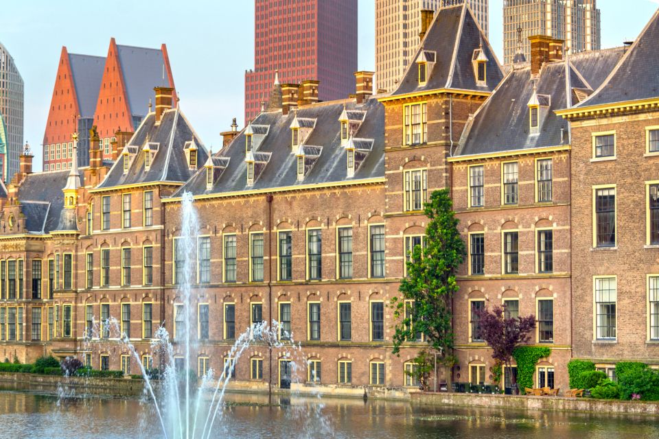 The Hague: City Exploration Game and Tour - Accessibility and Requirements