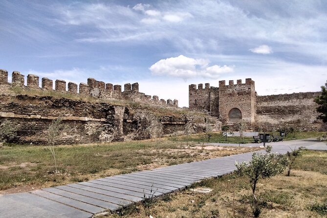 Thessaloniki Upper City Culture and Nature Herbal Walk - Tour Duration and Group Size