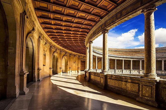 Tickets Included: Alhambra Tour (Gardens, Alcazaba, Generalife) - Accessibility and Restrictions