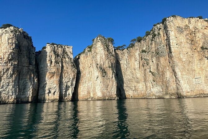 Tourist Boat Tour of the Gaeta Peninsula - Booking and Availability