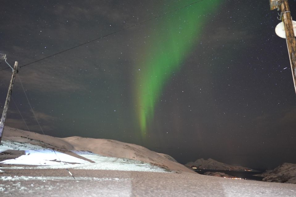 Tromsø: Guided Tours to See the Northern Lights: - Small Group Experience