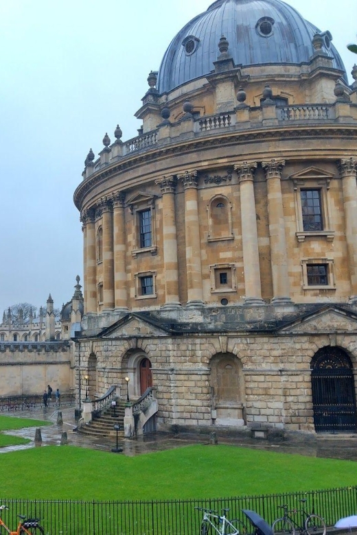 Uncover Magic: Oxford's Literary Landscape In-App Audio Tour - The Iconic University Church Spire