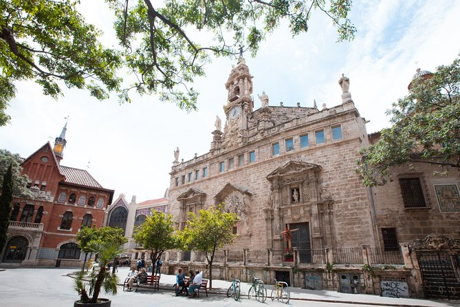 Valencia: St. Nicholas, Silk Museum and Saints Juanes Church - Flexibility and Personal Experience